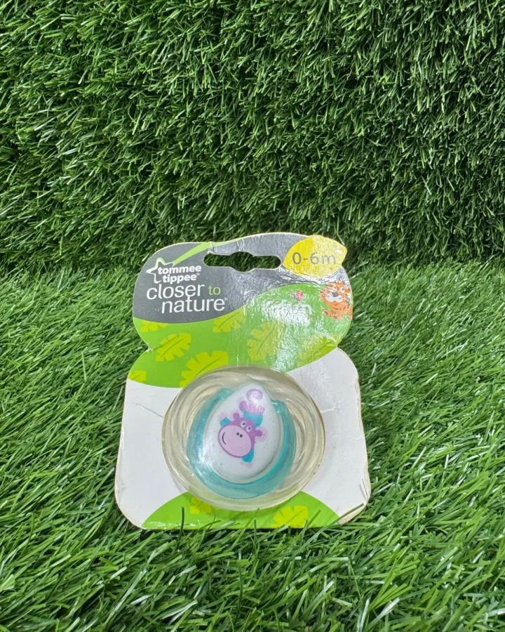 Tommee Tippee Fun Style Orthodontic Silicone Soother 0–6 Months