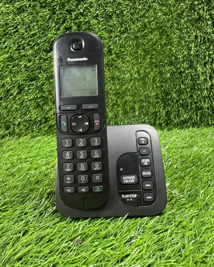 Panasonic Cordless Phone With Answering Machine And Speakerphone – Black