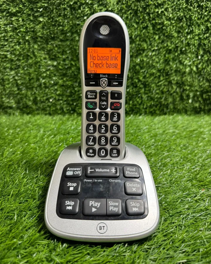 BT 4600 Big Button Cordless Telephone With Answering Machine