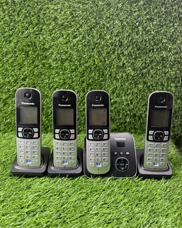 Panasonic KX-TG6824 Quad Cordless Phones With Answering Machine – Black/Silver